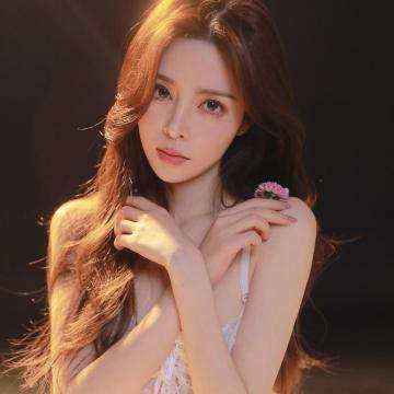 九游冒险王2之美女传奇手游下载